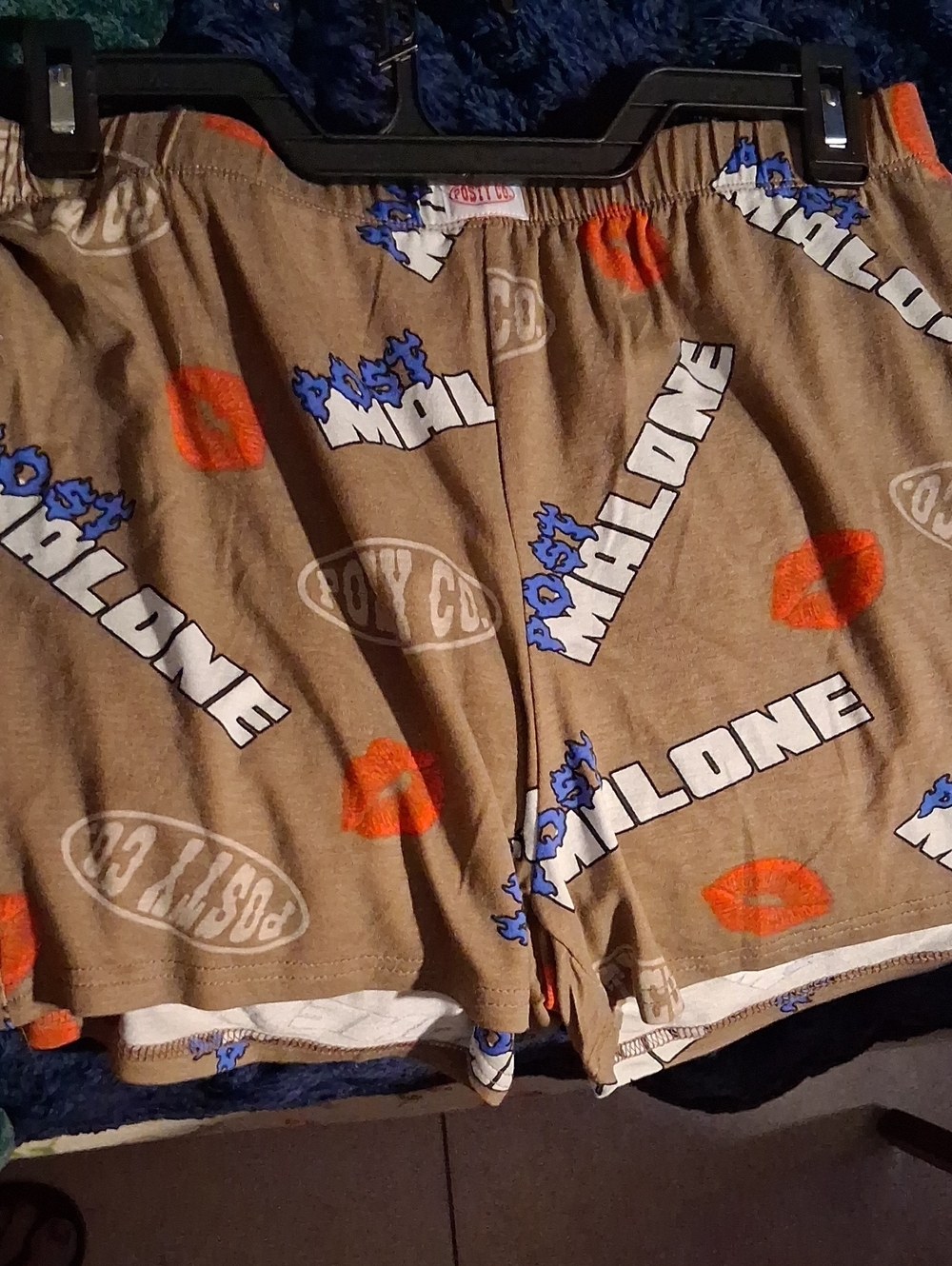 Posty Co Mens Or Womens Tan Graphic Athletic Shorts with Orange Lip Accents